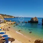 Camelia 68 At Sao Rafael - * Албуфейра